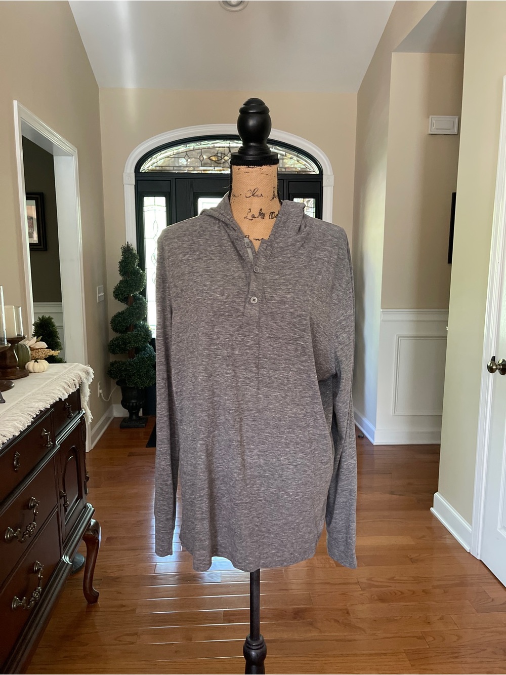 Banana Republic Men's The Vintage Tee Heather Gray Hooded Henley Pullover XL
